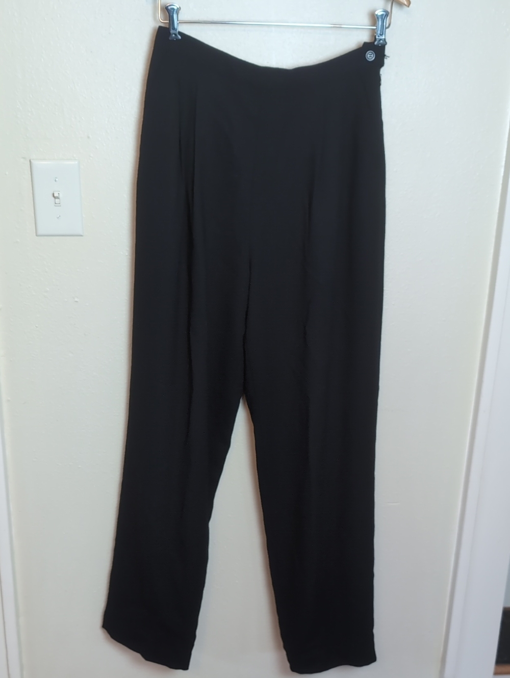 Valerie Stevens Black Straight-Leg Dress Pants 10